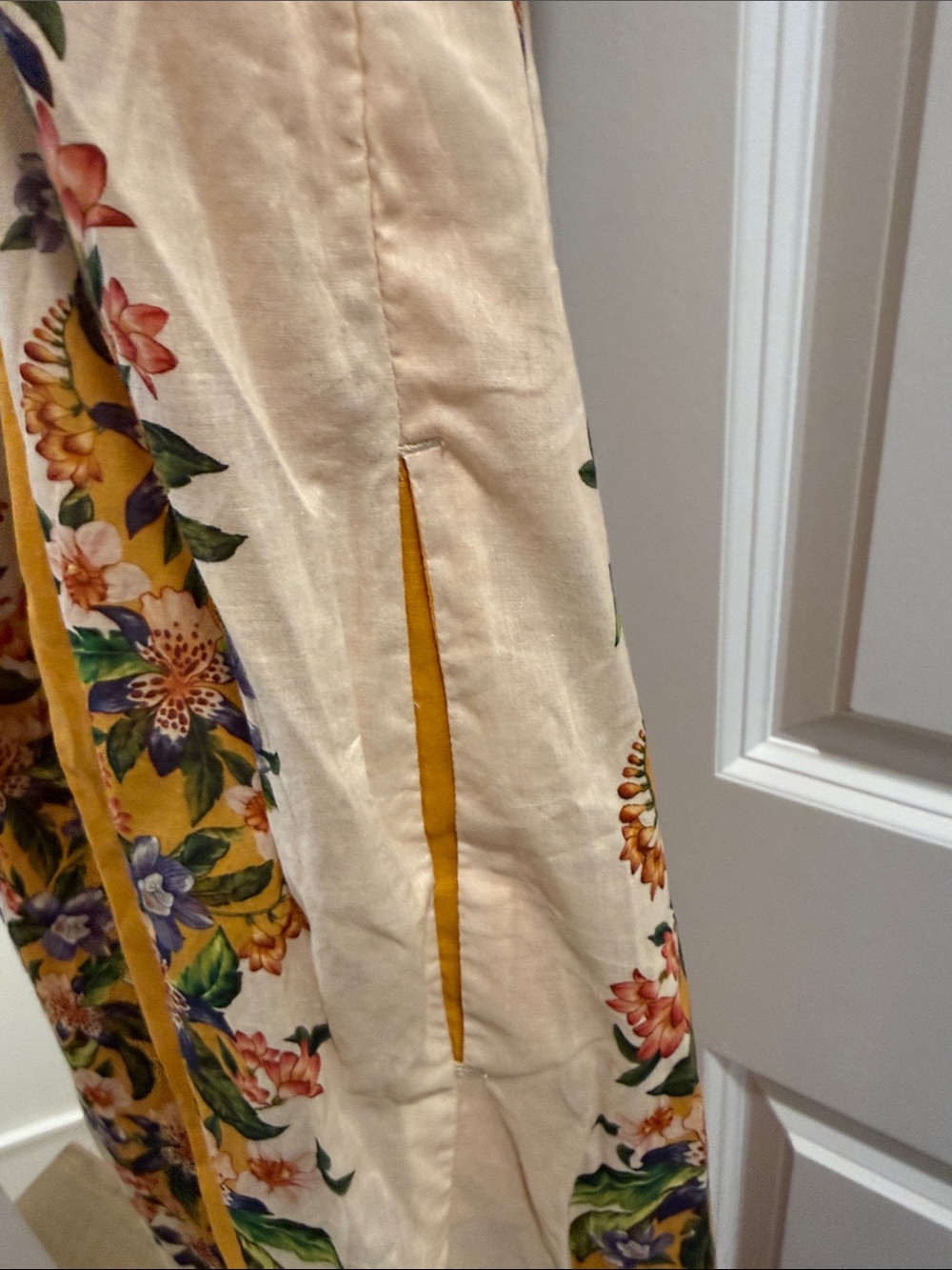 FARM Rio Sand Hilo Mustard Yellow Floral Panel Maxi Dress - Picture 10 of 12